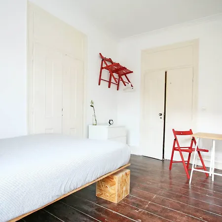 Friendly Hills Bairro Alto Konukevi *