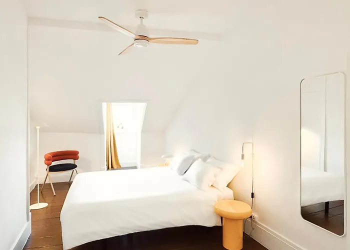 Friendly Hills Bairro Alto בית הארחה *